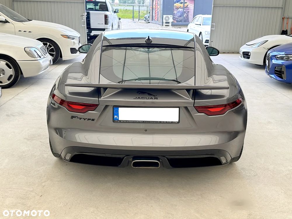 Jaguar F-Type 2.0 Turbo R-Dynamic Black - 12