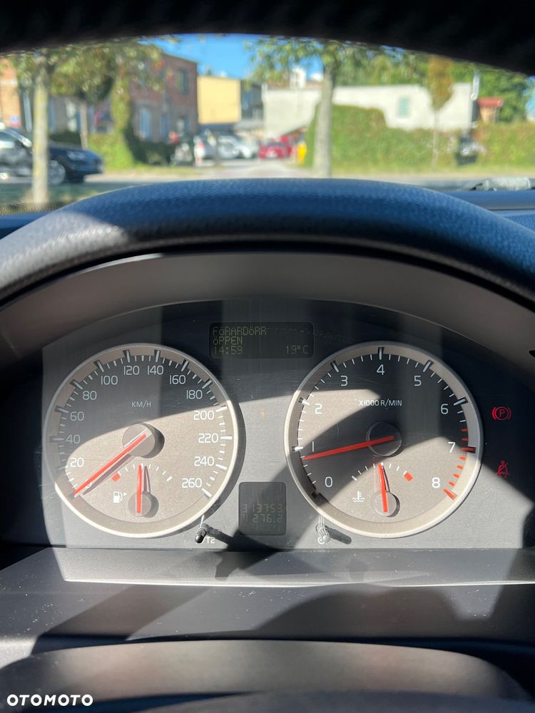 Volvo S40 1.8 Momentum - 16