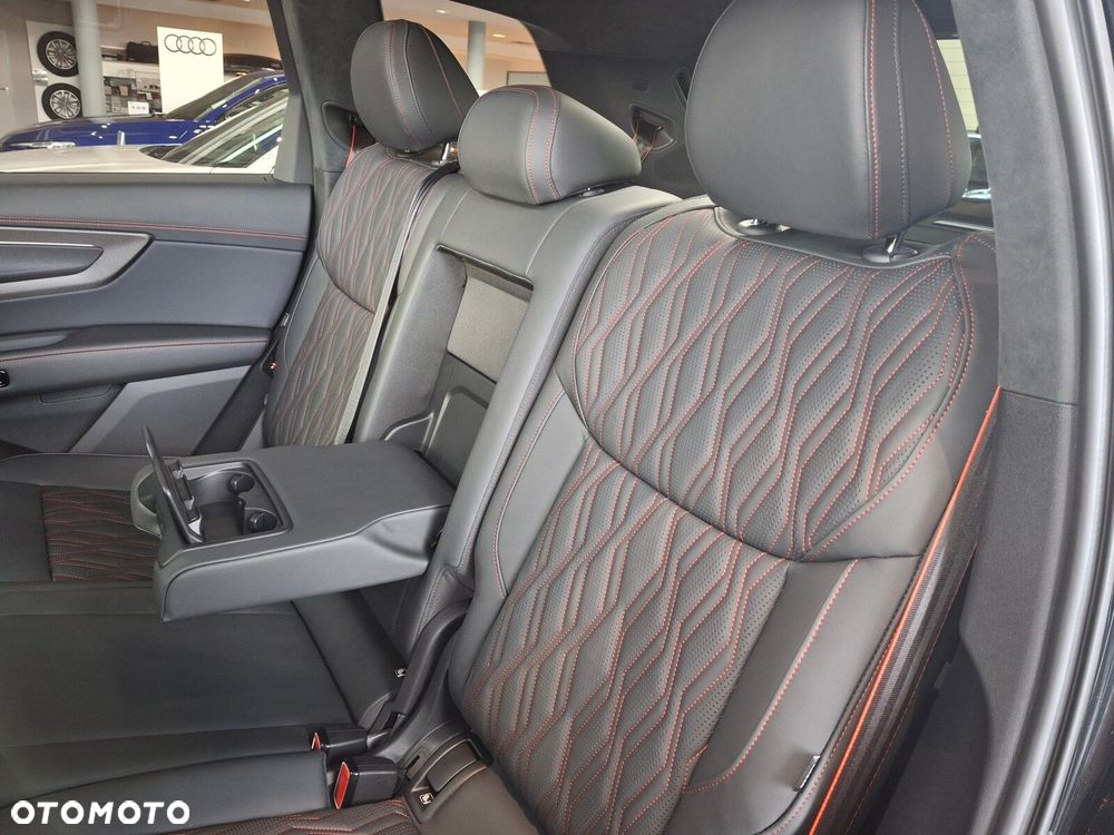 Audi Q7 - 40