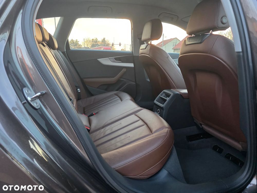 Audi A4 Avant 40 TDI S tronic quattro - 14