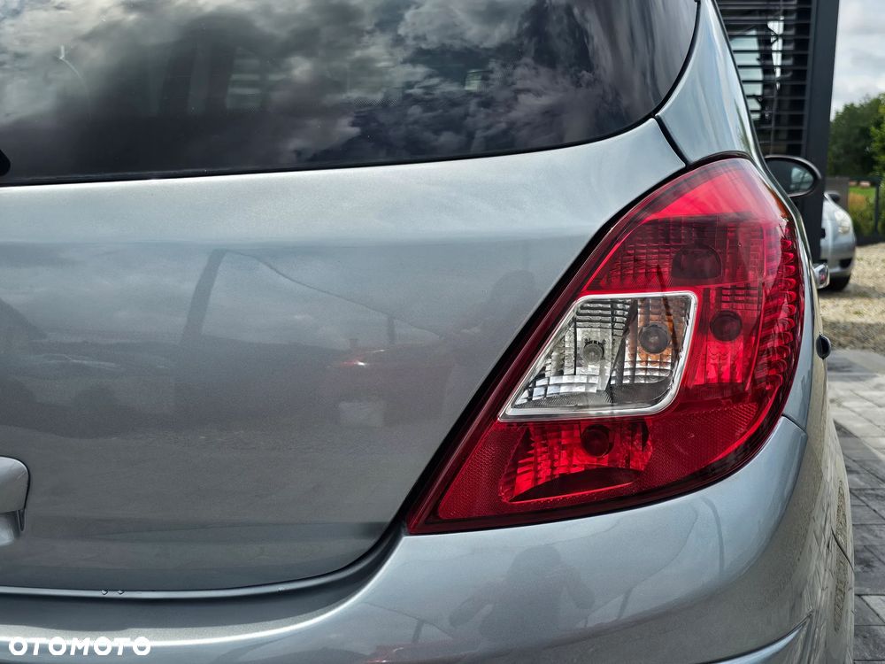 Opel Corsa 1.2 16V Enjoy - 35