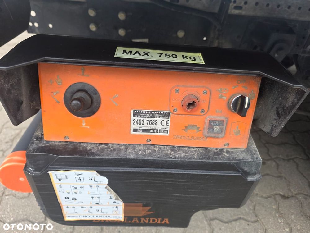 Iveco 35C16 Kontener z Winda 8ep Silnik 3L Bliźniaki 50C18 50C16 - 11