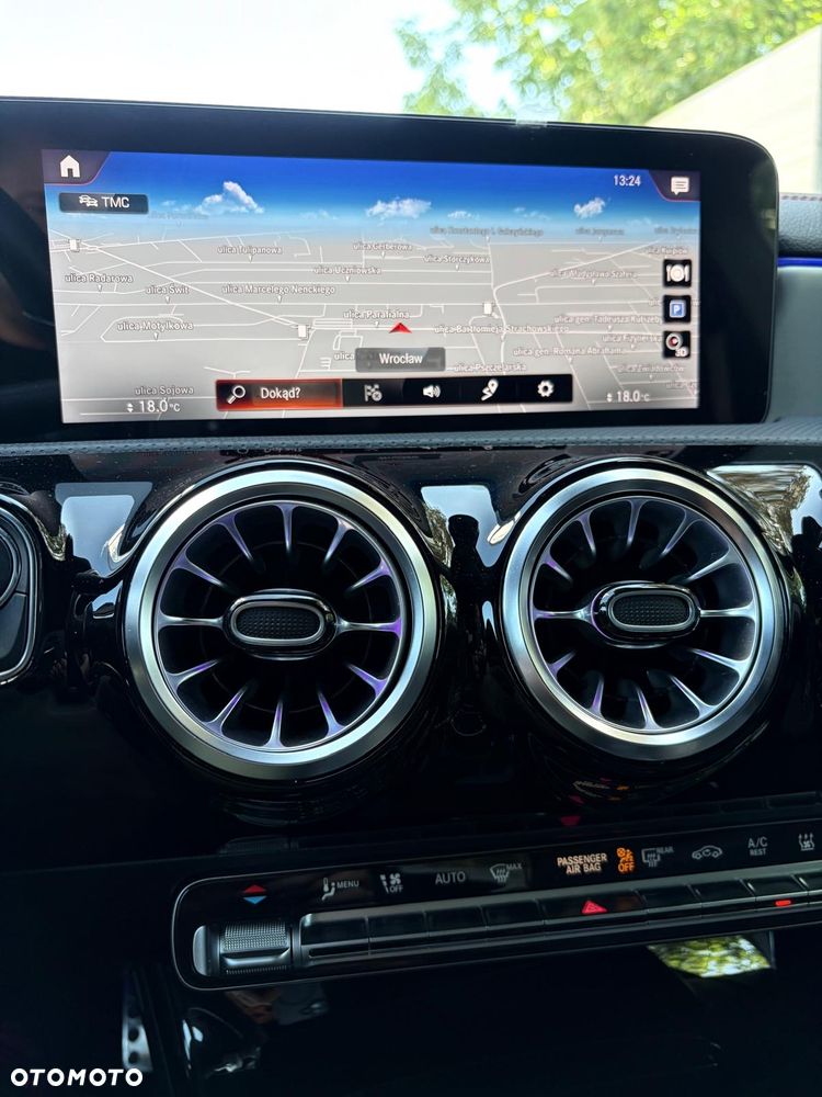 Mercedes-Benz CLA 250 E AMG Line 8G-DCT - 19