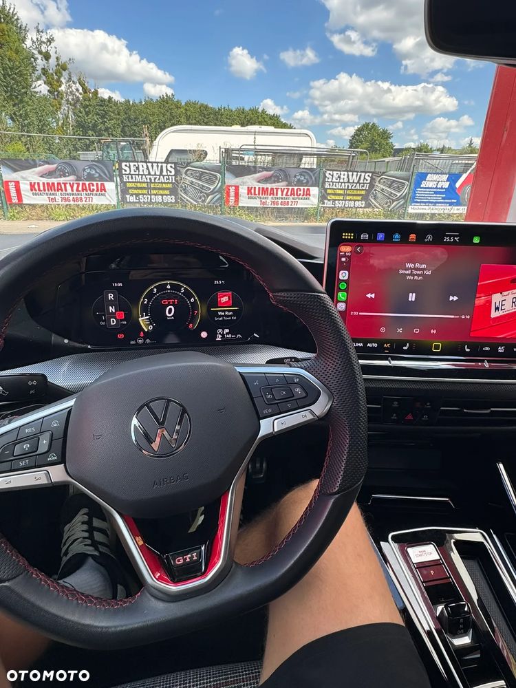 Volkswagen Golf - 12