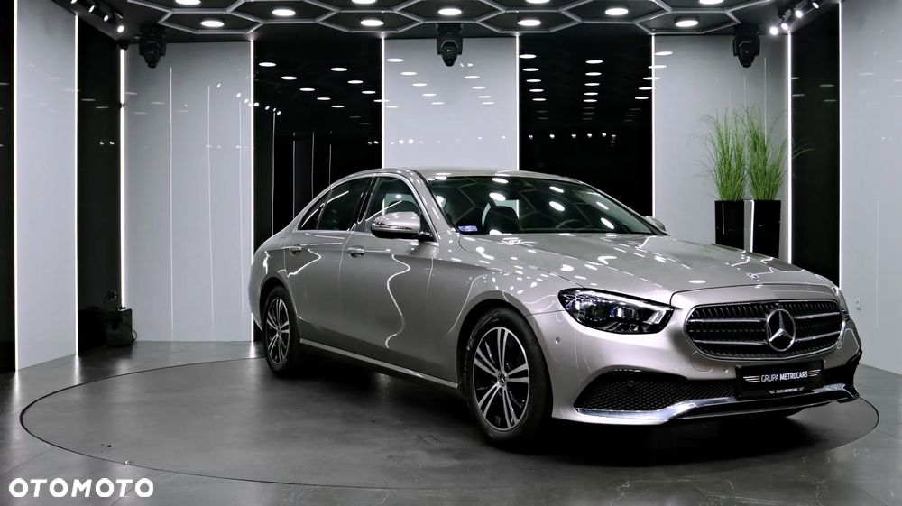 Mercedes-Benz Klasa E 220 d - 12