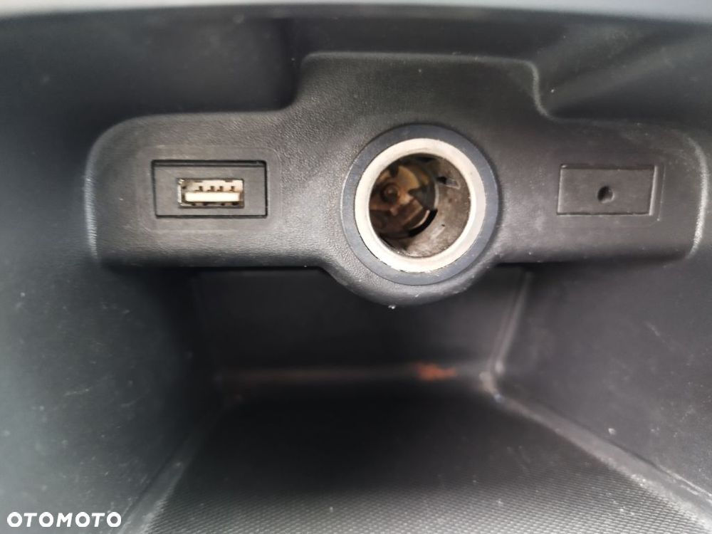 Opel Astra 1.4 Innovation - 22