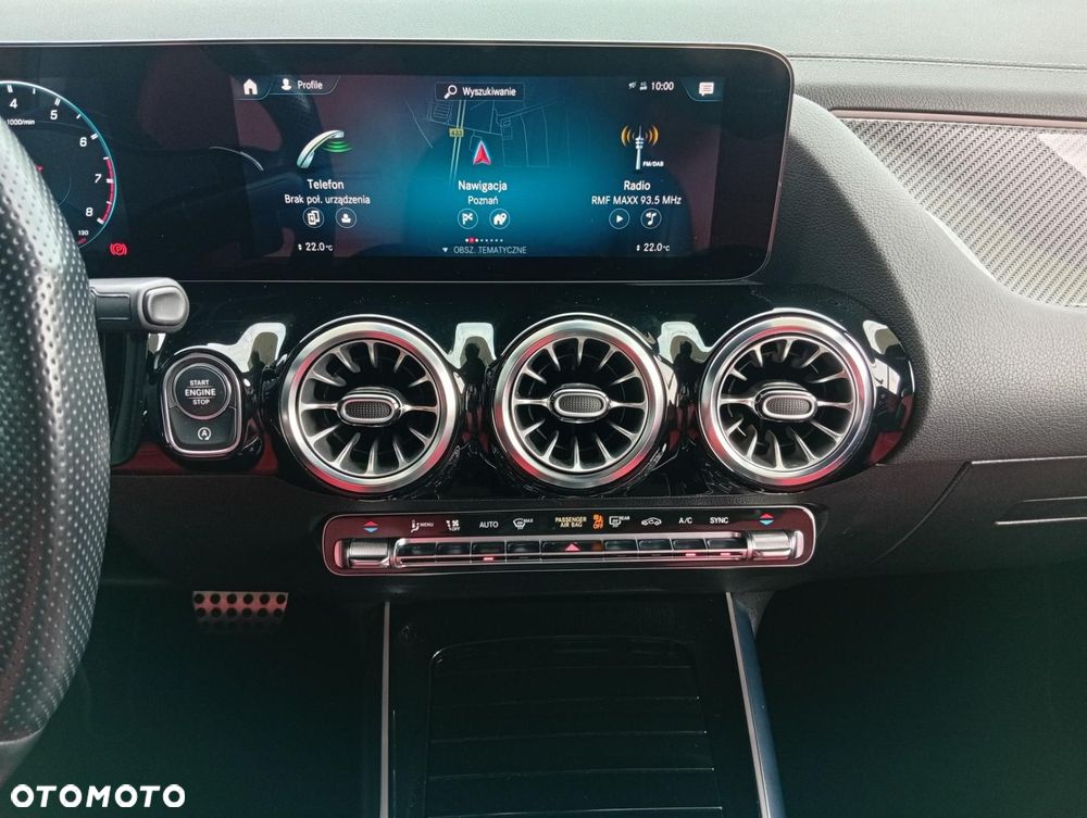 Mercedes-Benz GLA AMG 35 4-Matic - 17