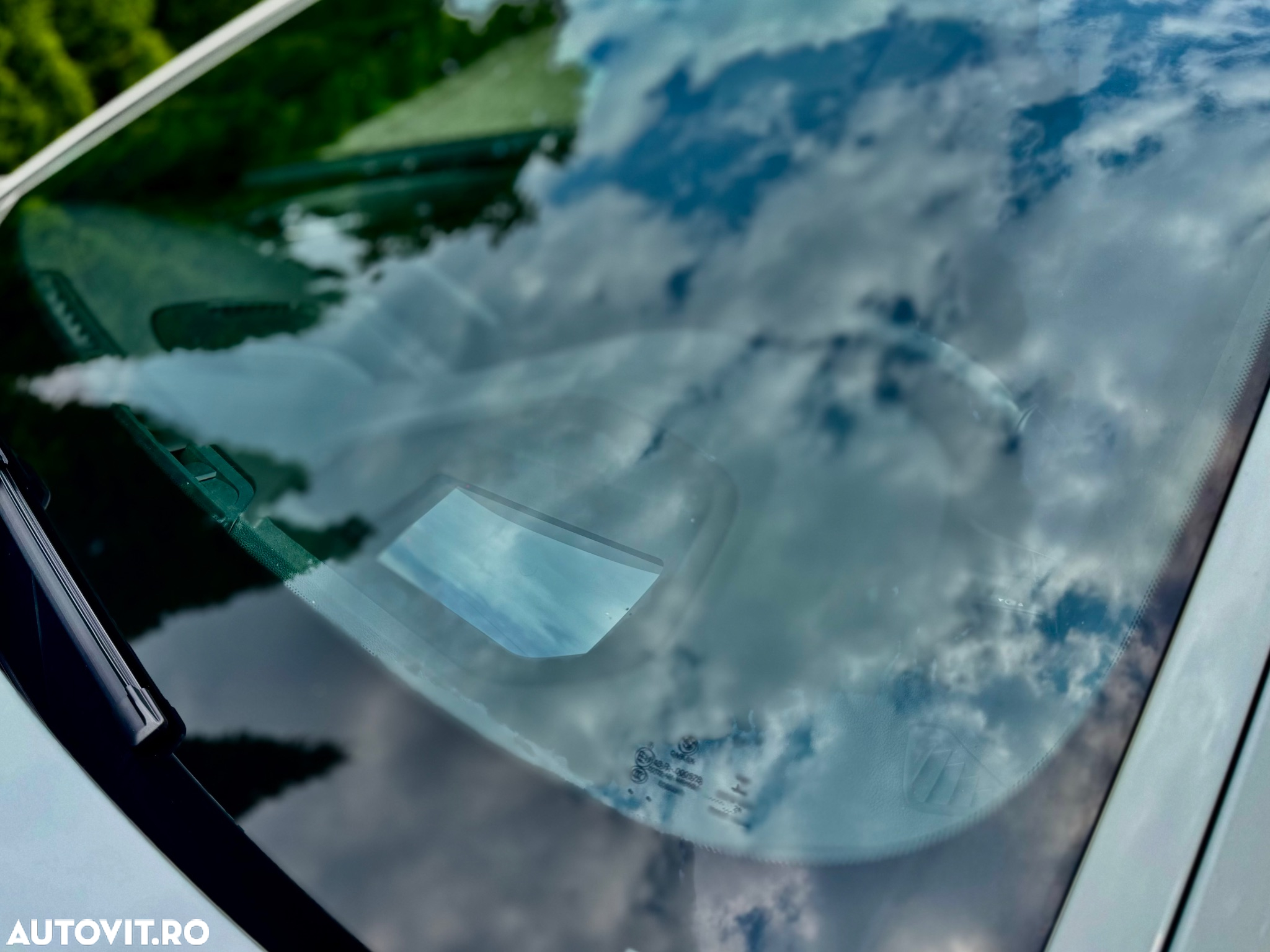 BMW Seria 5 520d xDrive AT - 18