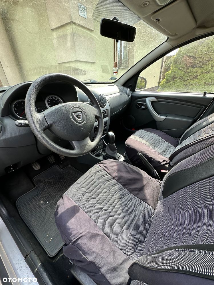 Dacia Duster 1.6 16V 4x2 Destination - 6