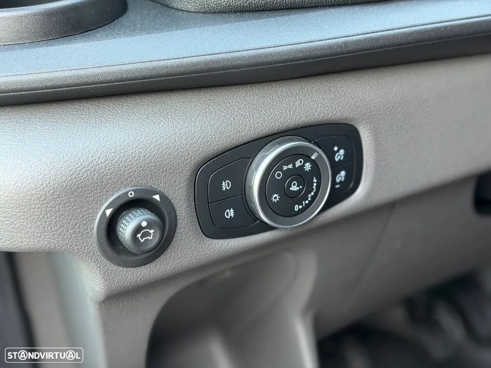 Ford Transit 2.0 TDCi 130HP Frigorífica L2H2 3L - 25