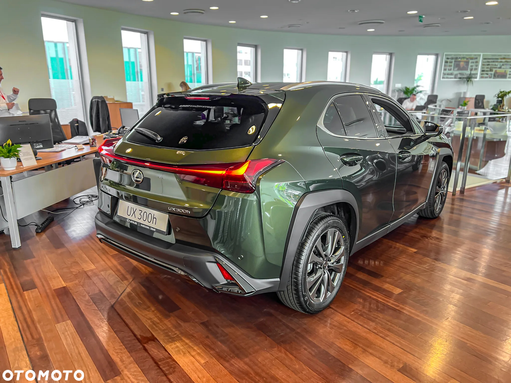 Lexus UX 200 GPF F Sport Design 2WD - 6
