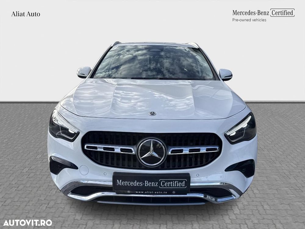 Mercedes-Benz GLA - 3