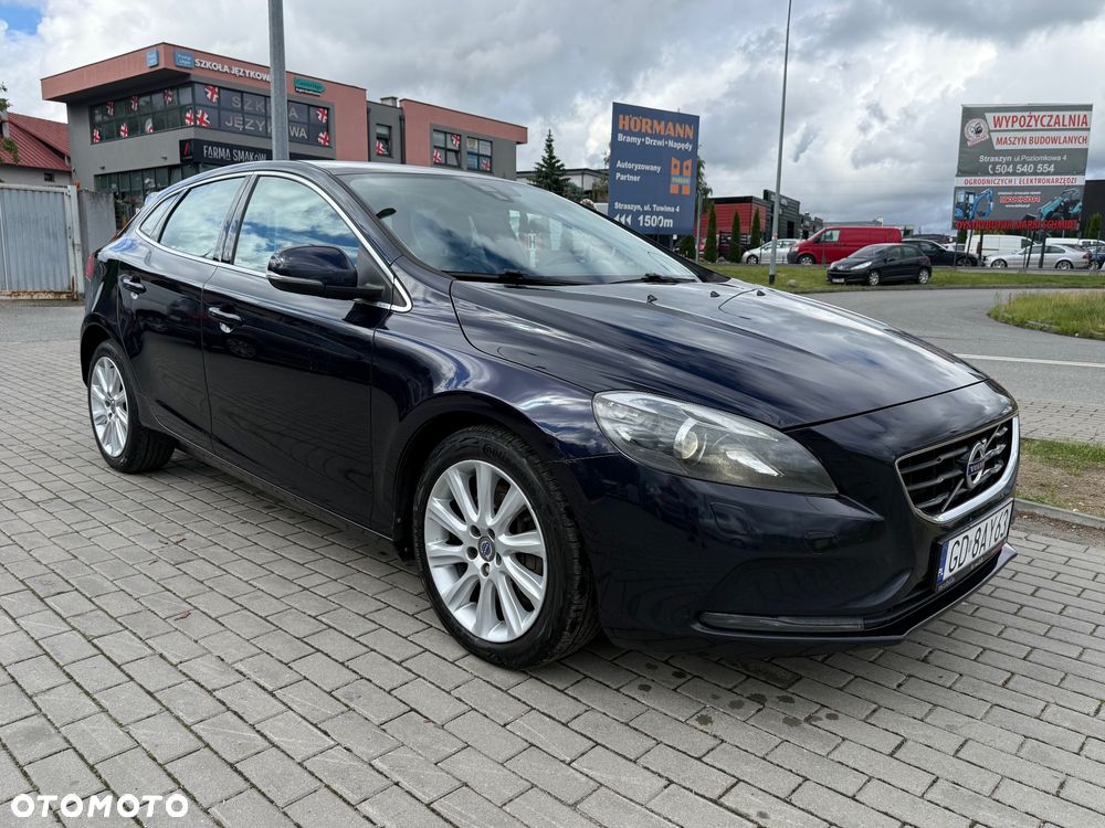 Volvo V40 D4 Summum - 2