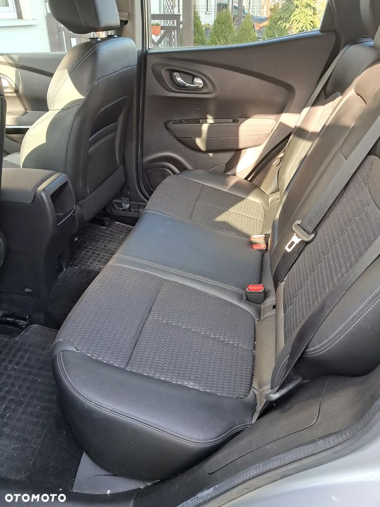 Renault Kadjar TCe 140 GPF LIMITED - 5