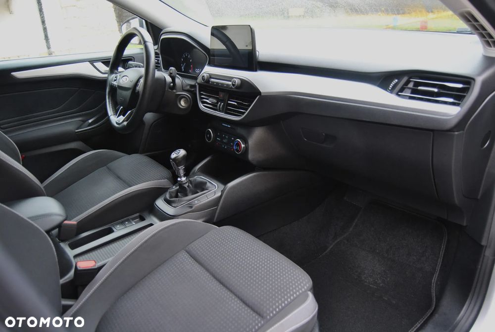 Ford Focus - 7