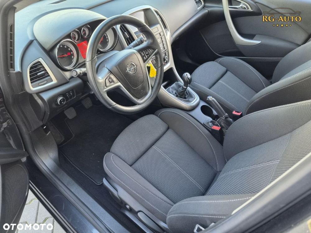 Opel Astra - 11