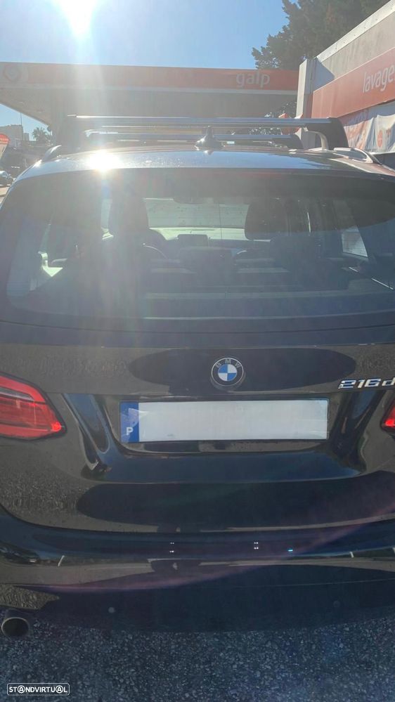 BMW 216 Active Tourer d Auto - 3