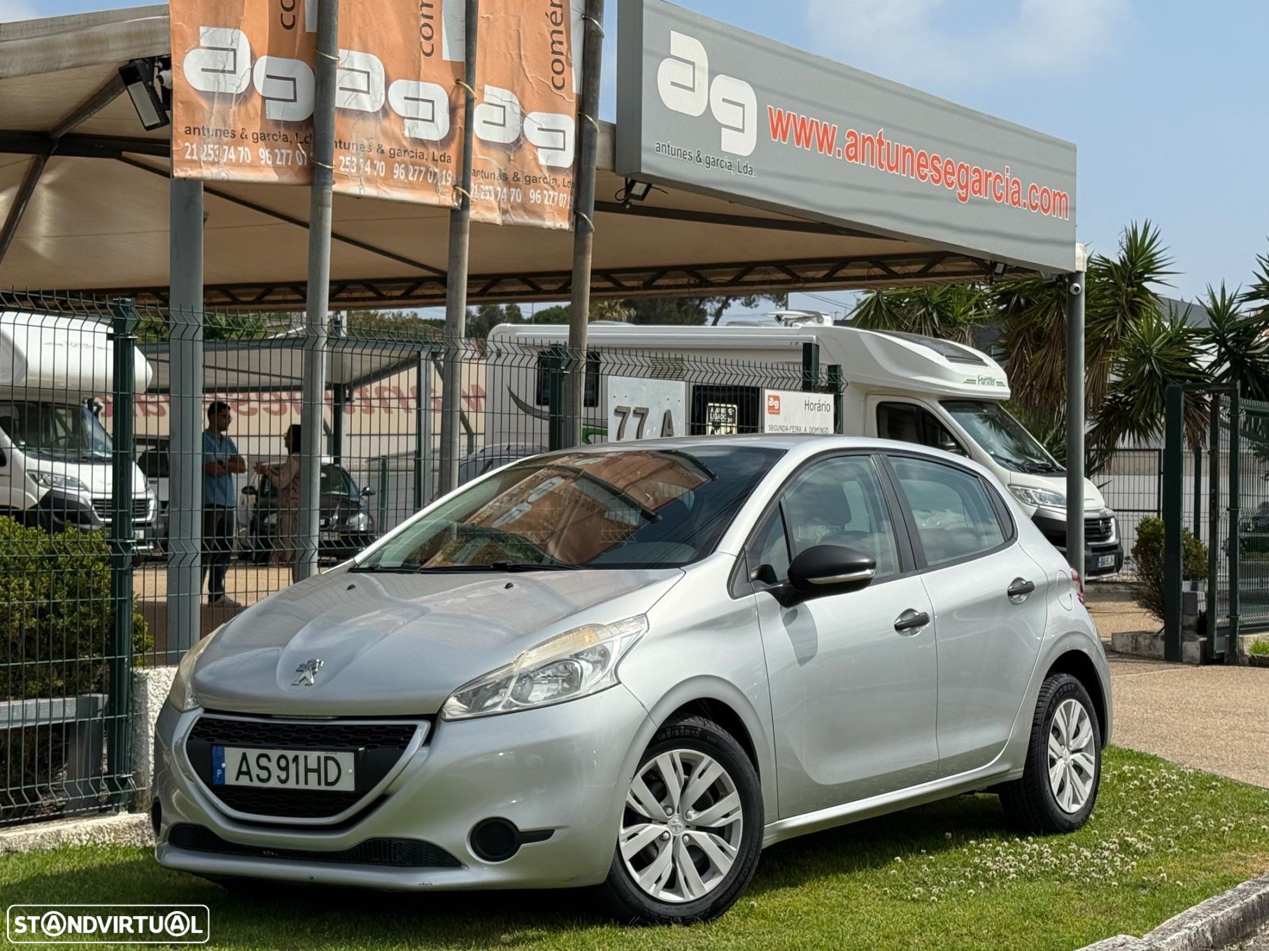 Peugeot 208 1.0 PureTech Access - 1