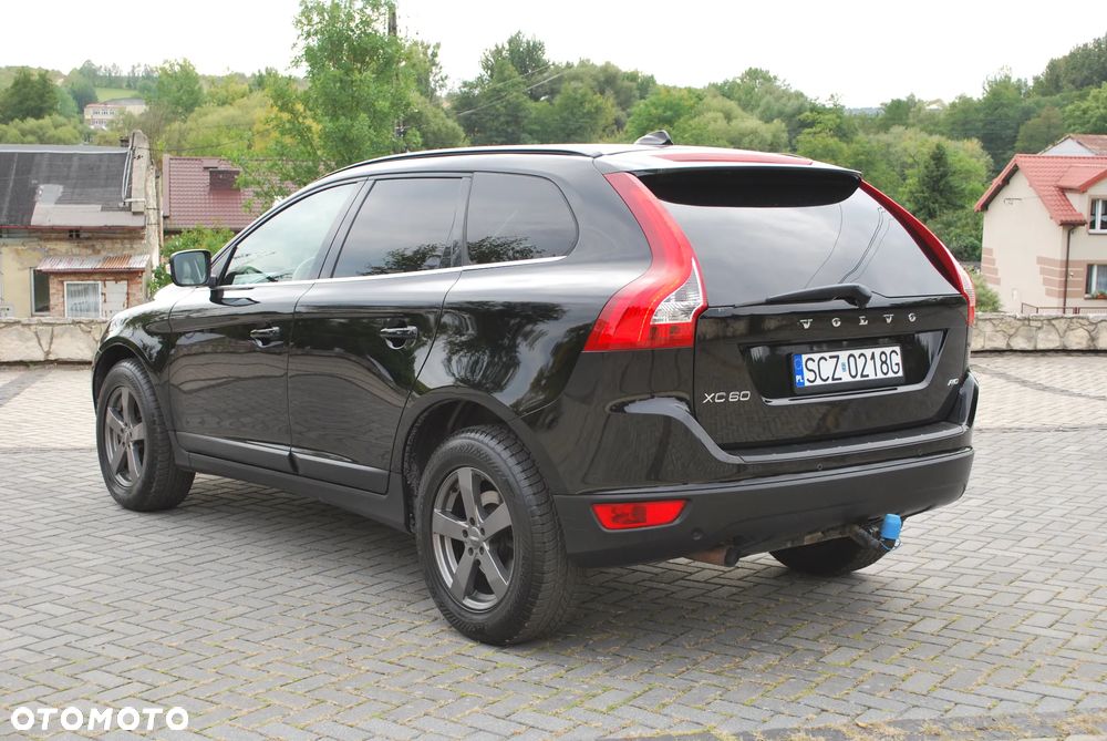 Volvo XC 60 2.4D AWD Summum - 5
