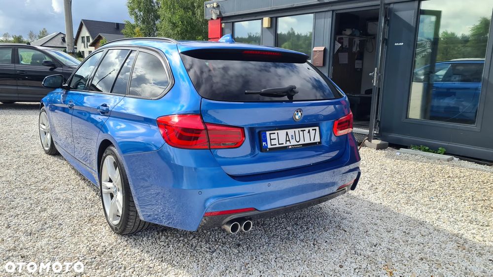 BMW Seria 3 320d M Sport - 34