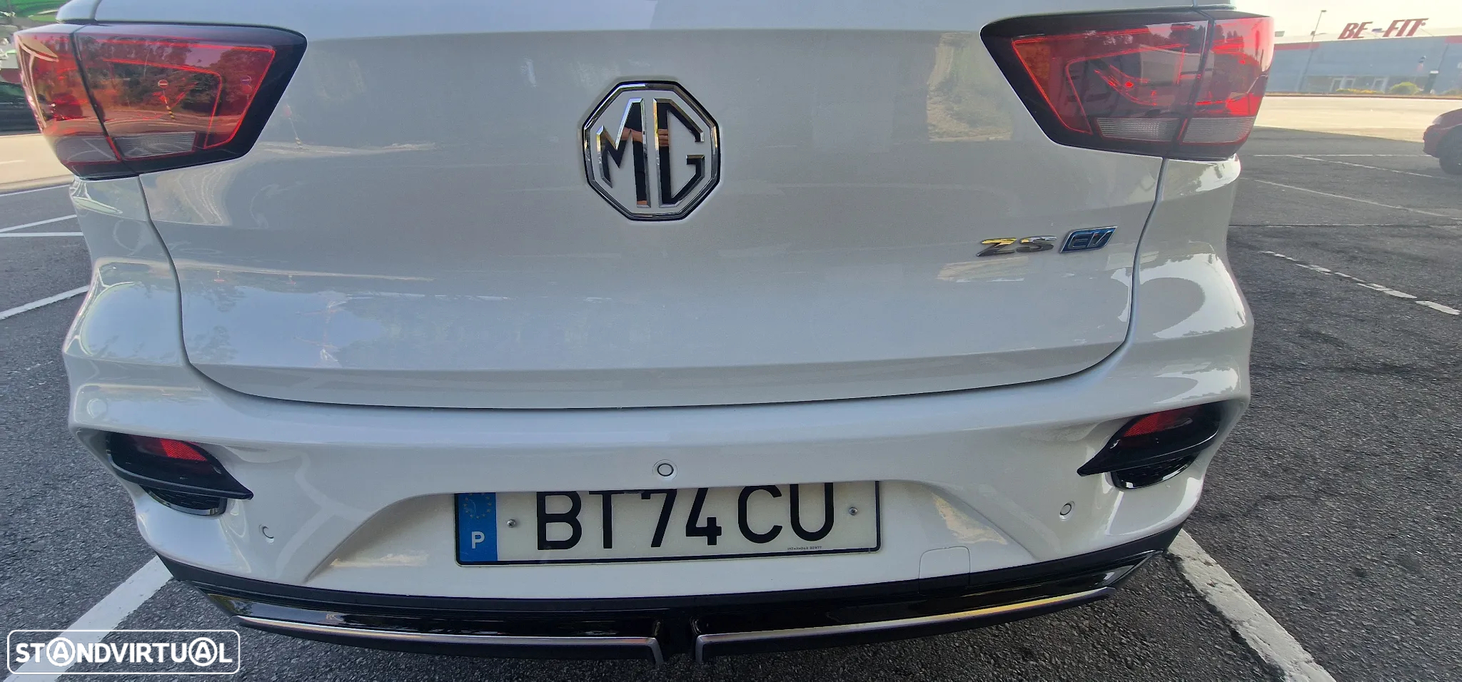 MG ZS EV Standard Luxury - 10