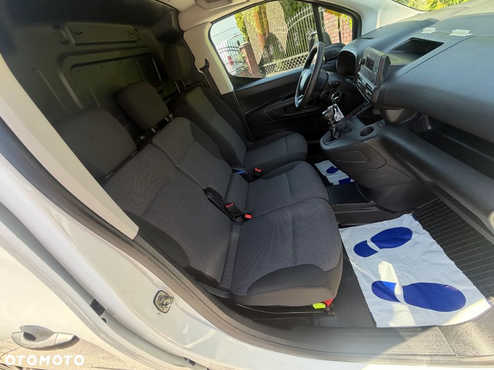 Citroën BERLINGO - 13