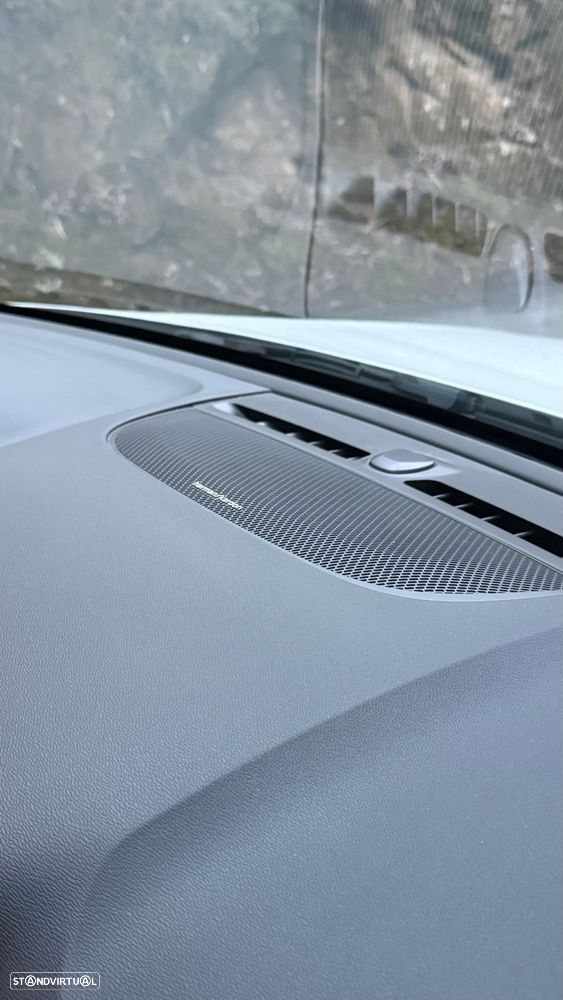 Volvo XC 40 Recharge Twin Ultimate - 38