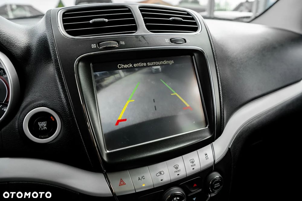 Fiat Freemont 2.0 Multijet 16V DPF Automatik Allrad Lounge - 37