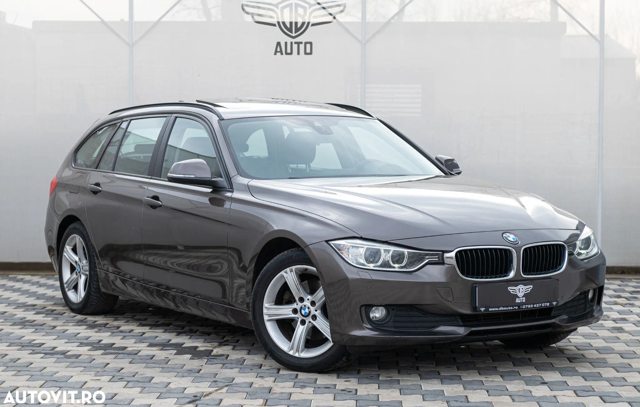 BMW Seria 3 320d Touring Aut. - 1