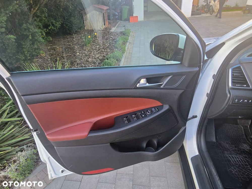 Hyundai Tucson 2.0 CRDI 4WD Automatik Premium - 18