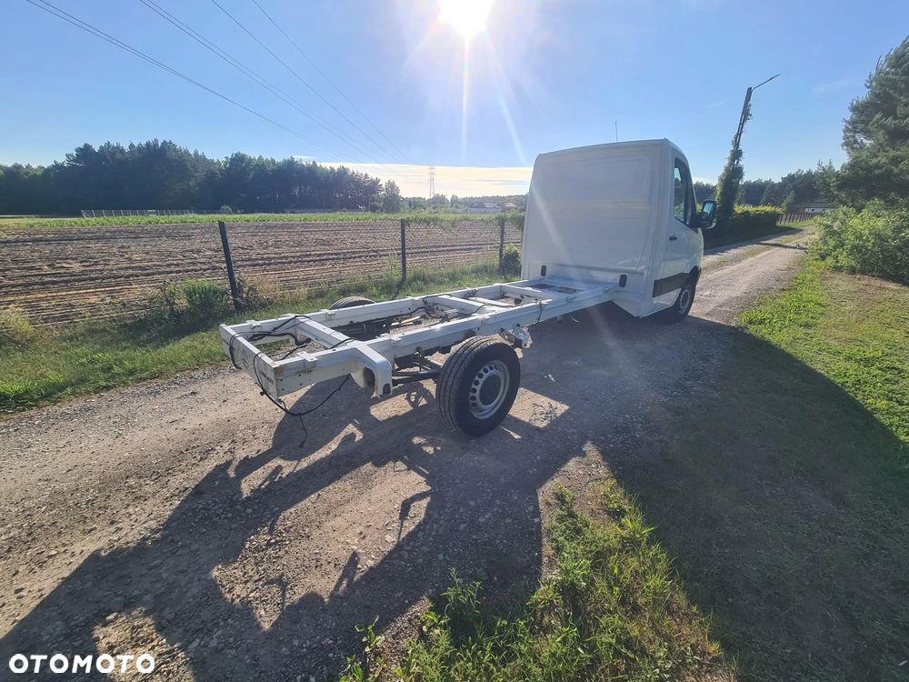 Mercedes-Benz Sprinter - 7