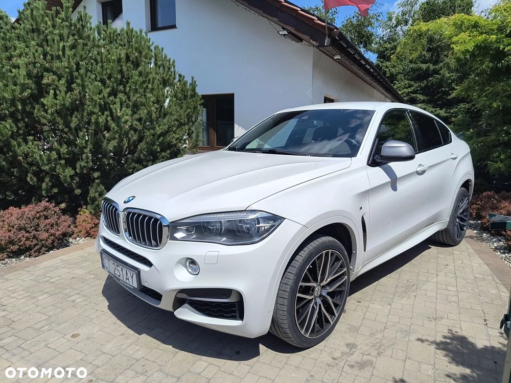 BMW X6 xDriveM50d - 11