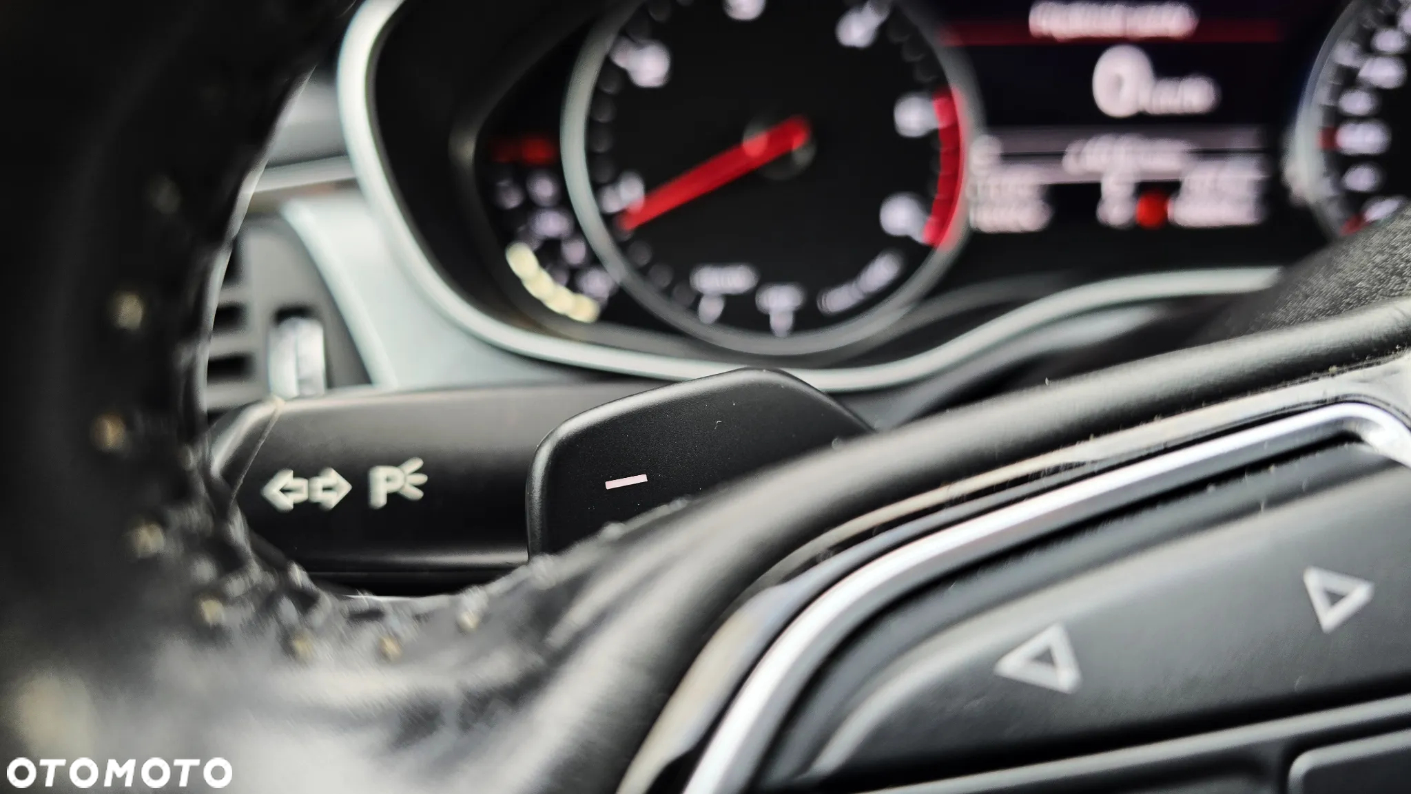 Audi A6 2.0 TDI ultra S tronic - 32