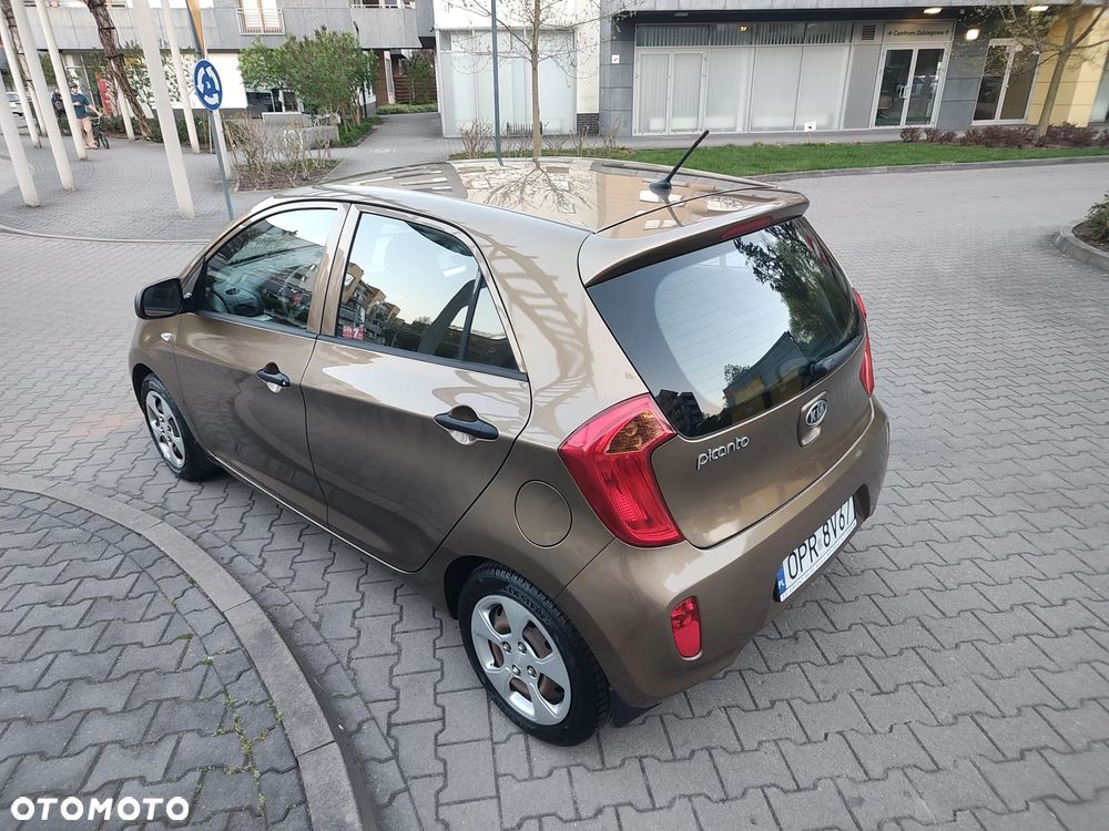 Kia Picanto 1.0 L - 6
