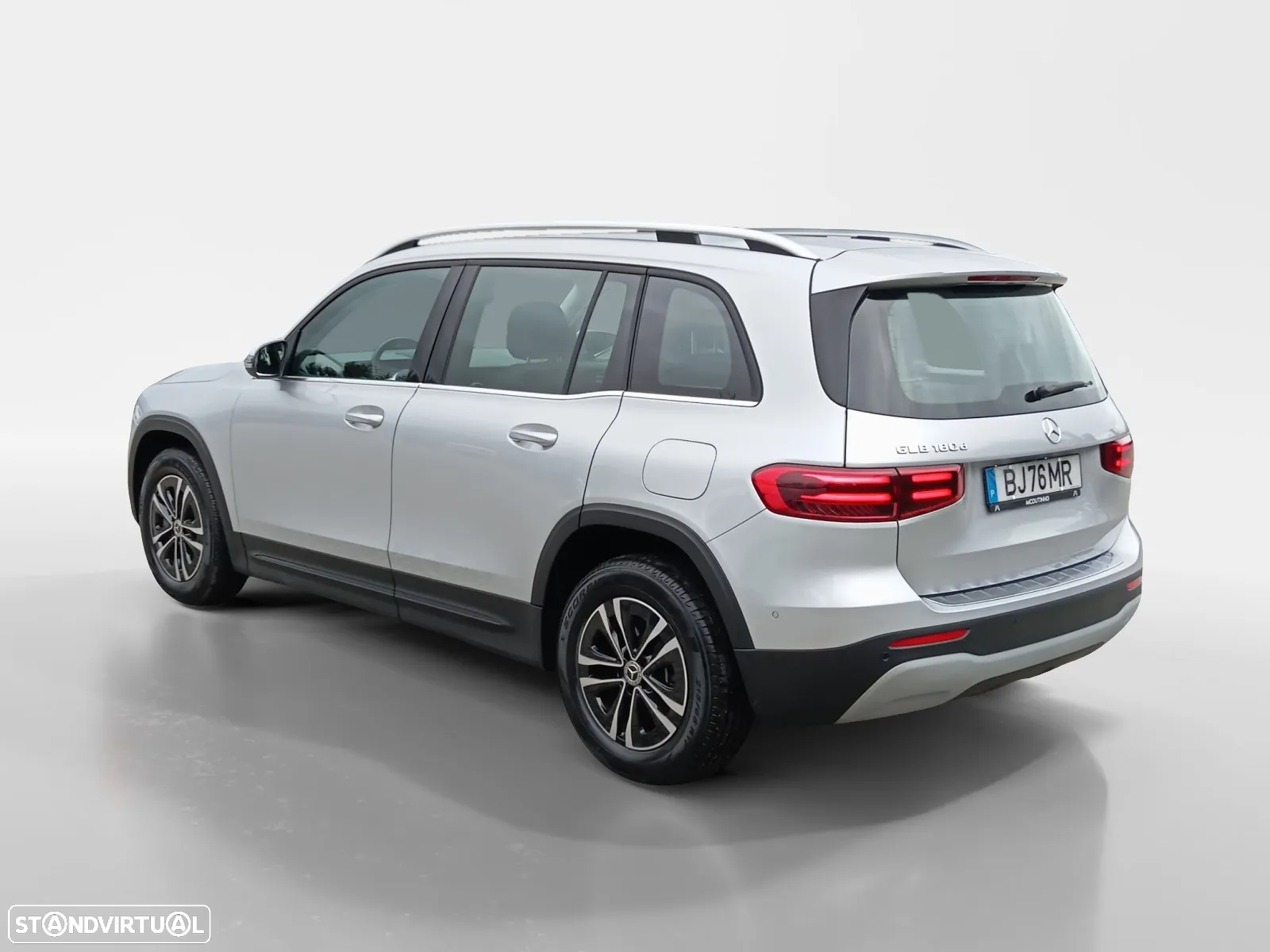 Mercedes-Benz GLB 180 d - 4