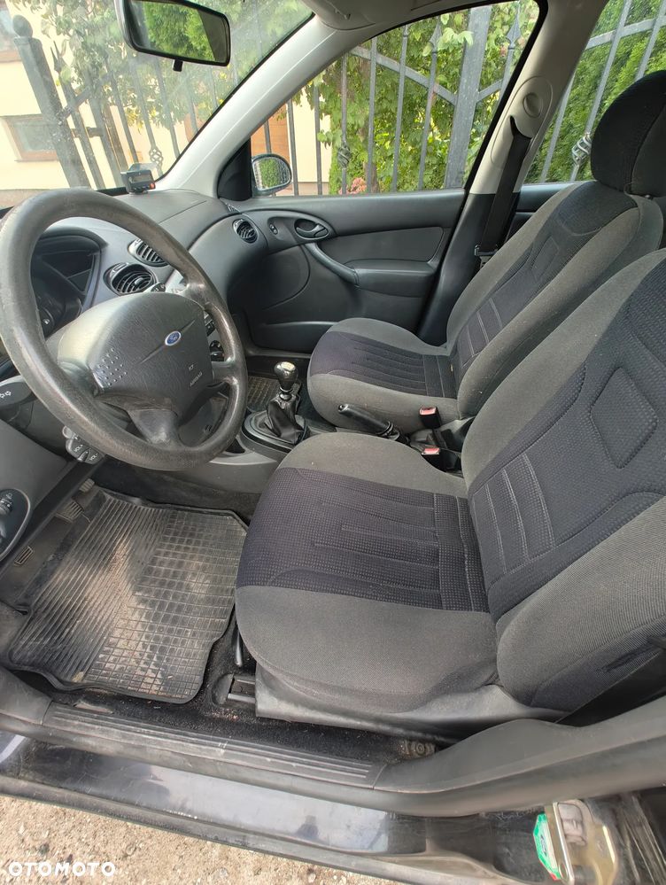 Ford Focus - 7