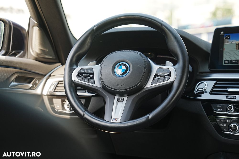 BMW Seria 5 530e Aut. M Sport Edition - 10