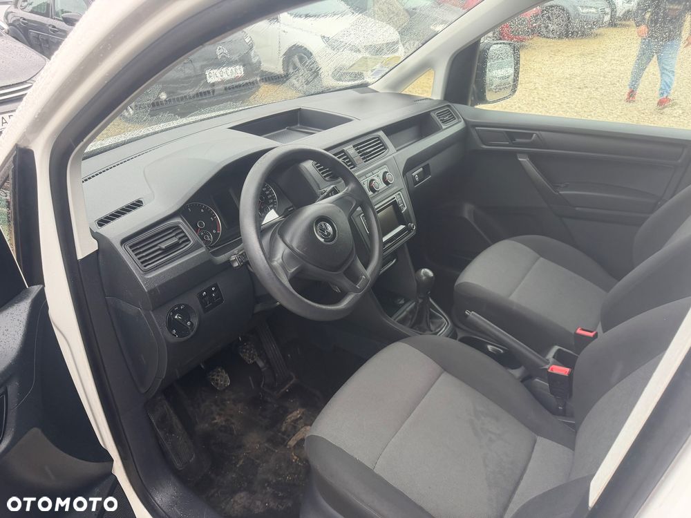 Volkswagen Caddy - 11