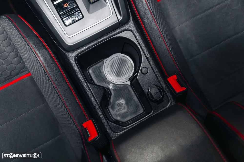 VW Golf 2.0 TSI OPF DSG GTI Clubsport - 39