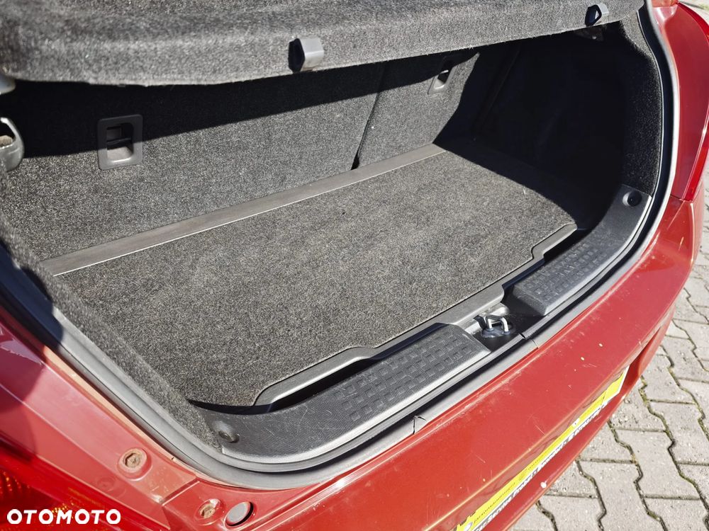 Suzuki Swift - 11
