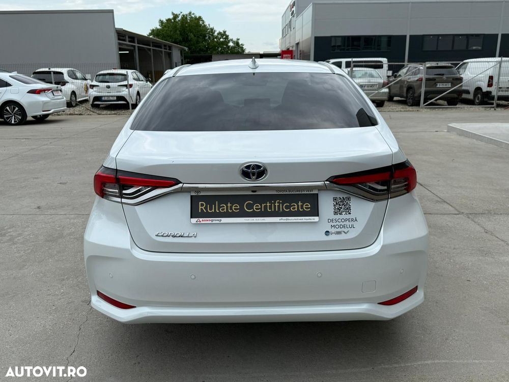 Toyota Corolla 1.8 HSD Dynamic - 9