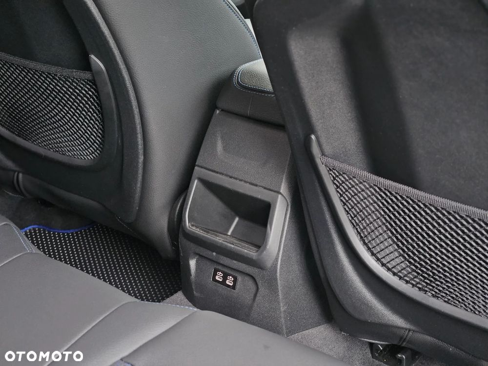 BMW Seria 1 - 29