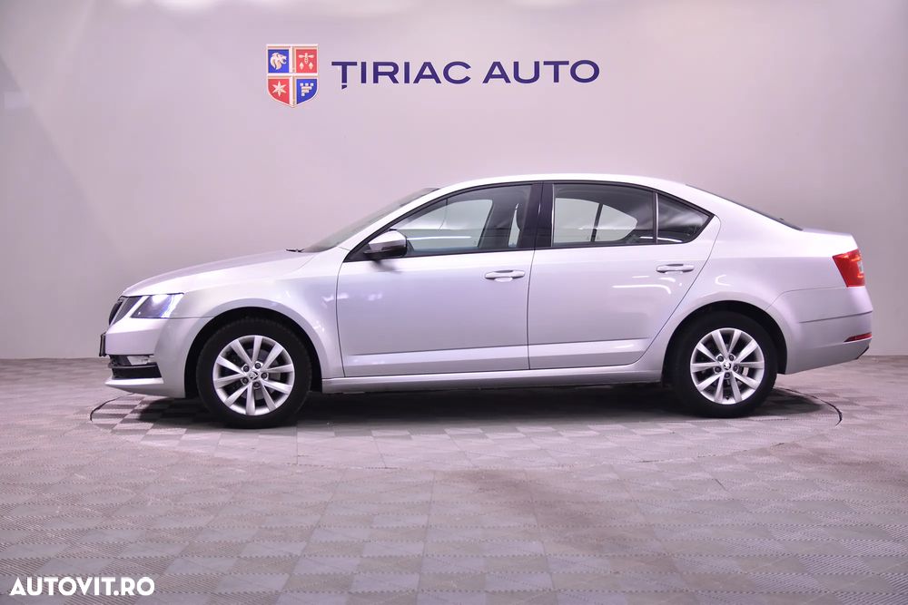 Skoda Octavia - 2