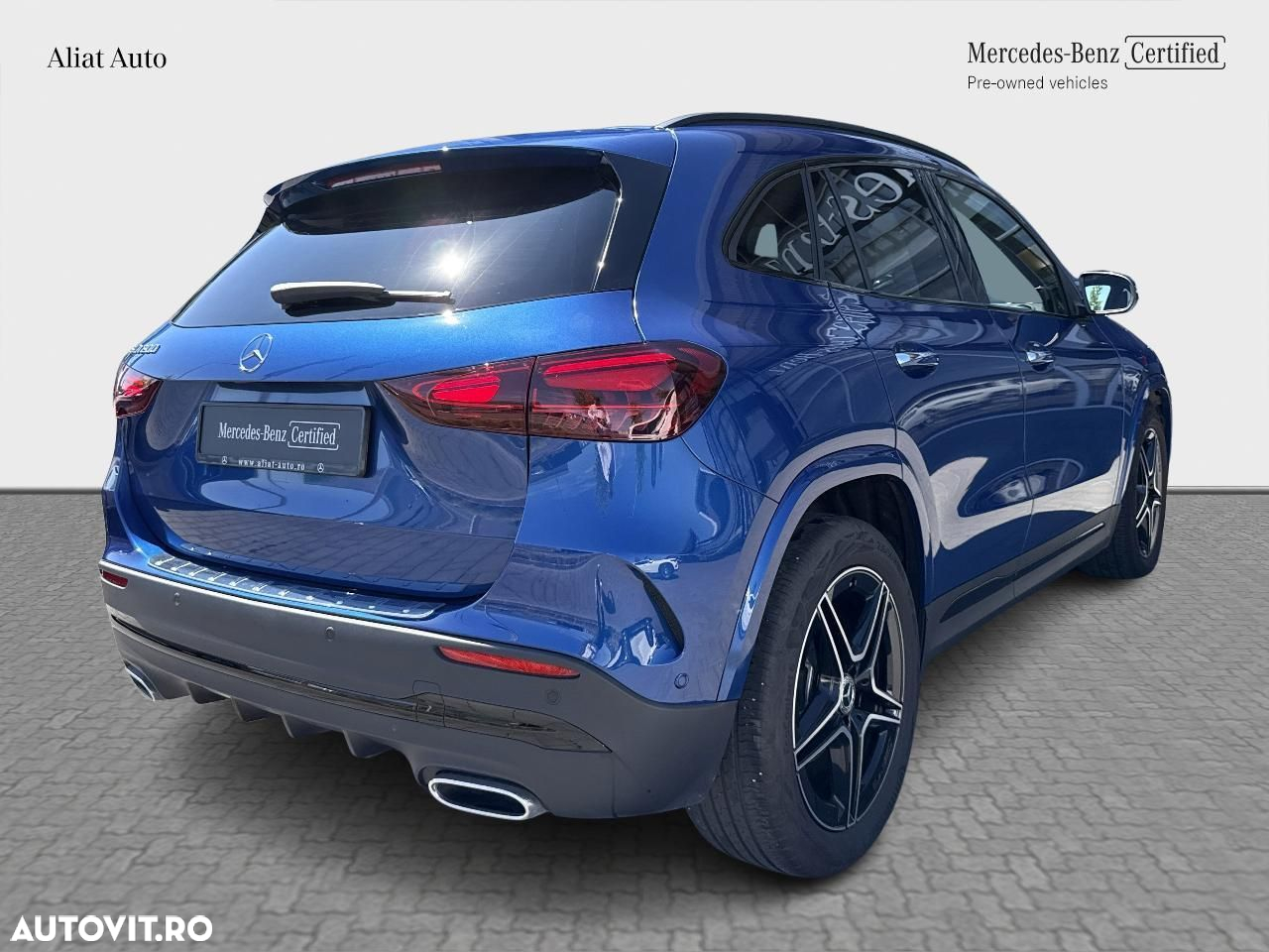 Mercedes-Benz GLA - 18
