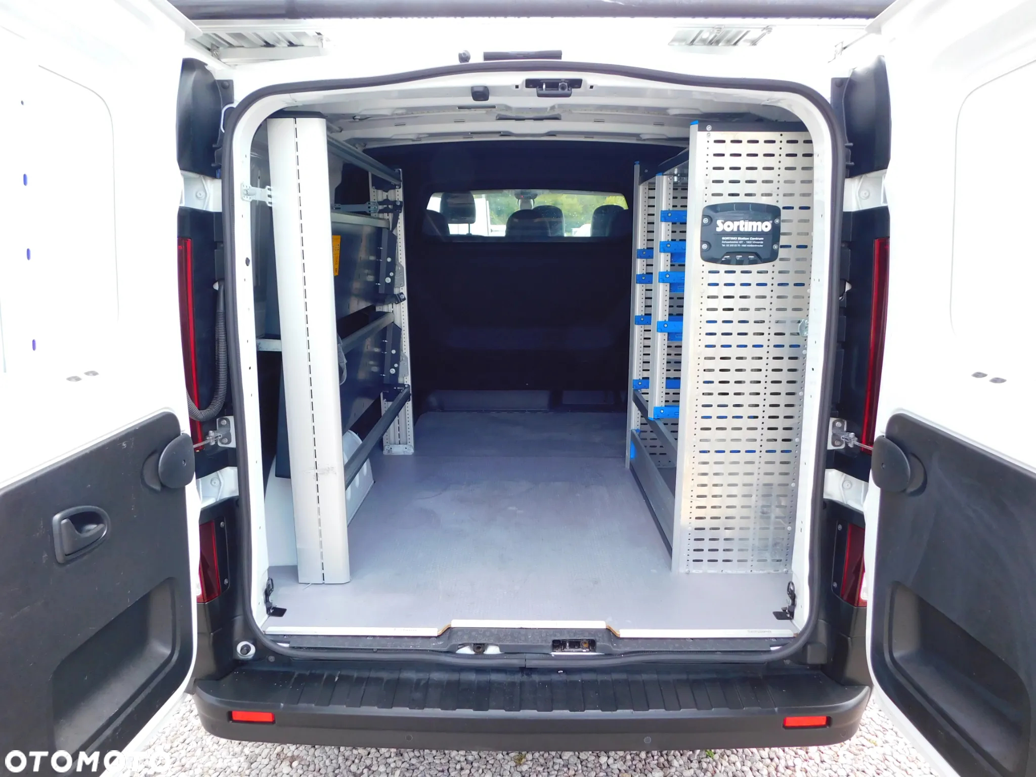 Renault Trafic 2.0 dCi L2H1 HD Pack Clim (bryg.) - 3