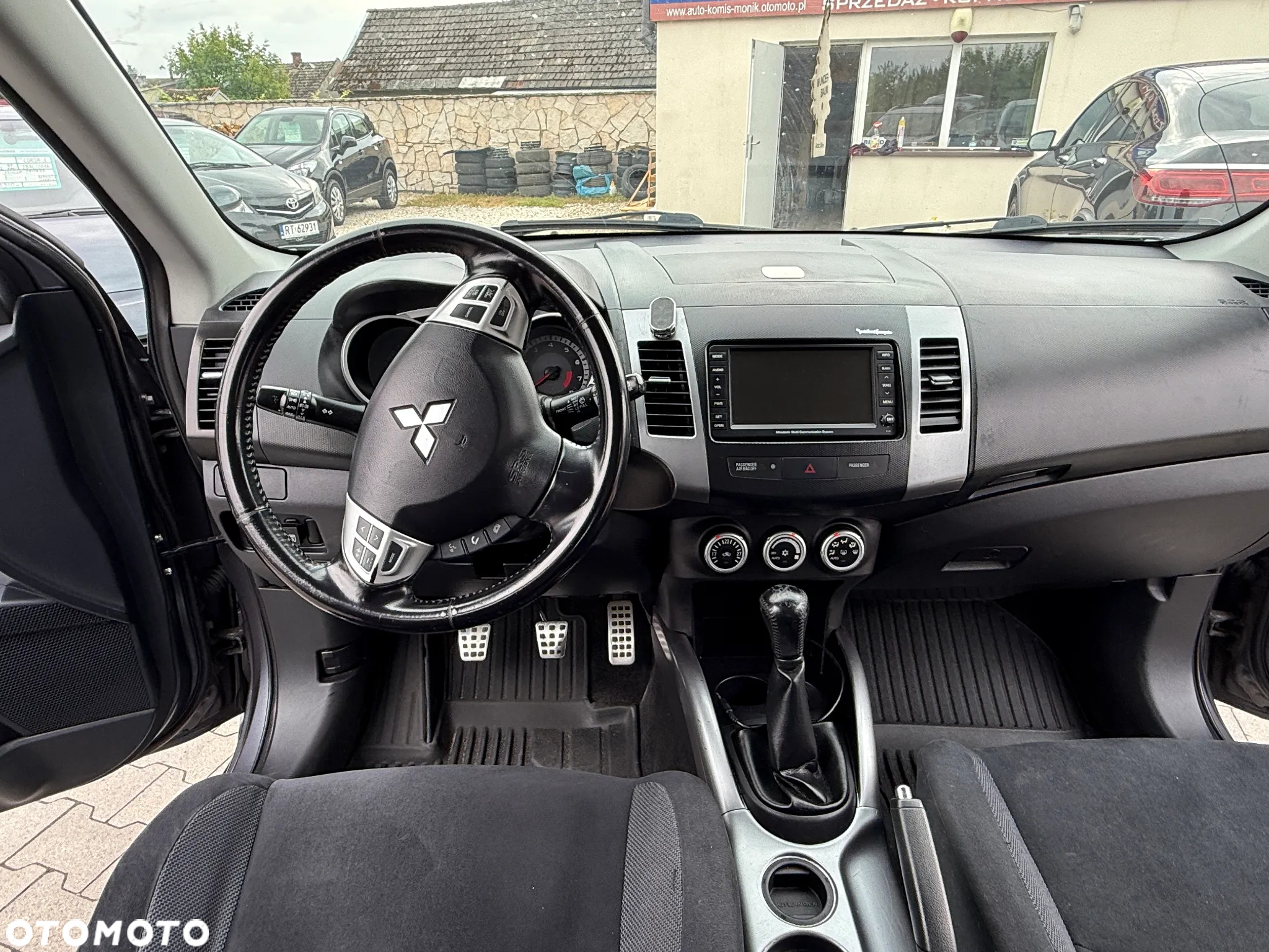 Mitsubishi Outlander 2.4 Intense + - 5