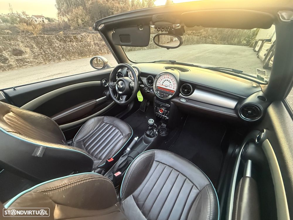 MINI Cabrio Cooper D - 22