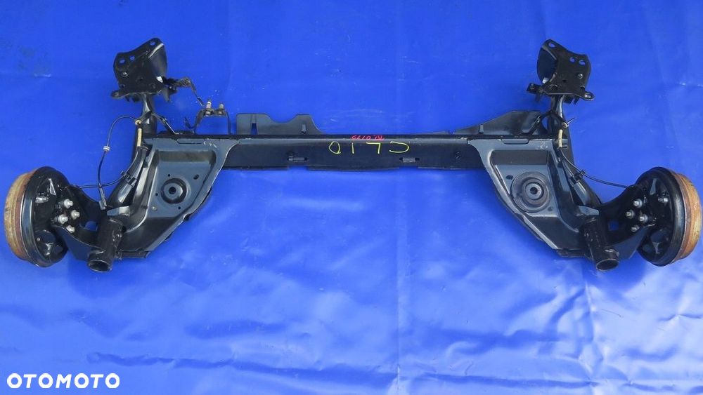 BELKA ZAWIESZENIE OŚ TYŁ TYLNA RENAULT CLIO IV 2012-2020