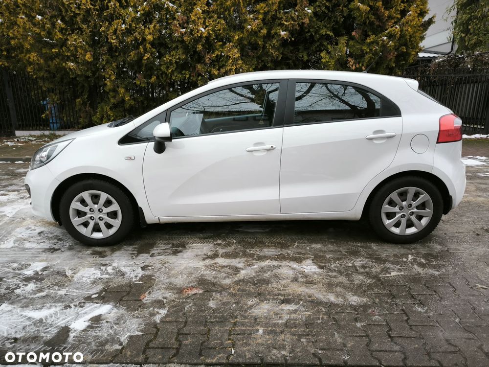 Kia Rio 1.1 CRDI Attract - 15