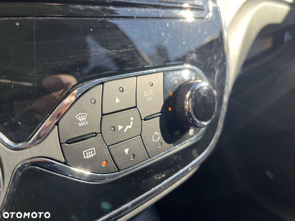 Renault Captur 1.2 Energy TCe Intens EDC EU6 - 24